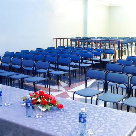 Hotel Yanuncay Куэнка Экстерьер фото