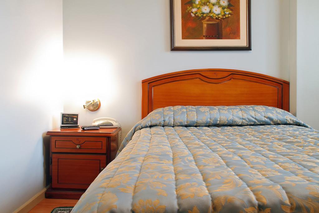 Hotel Yanuncay Куэнка Номер фото