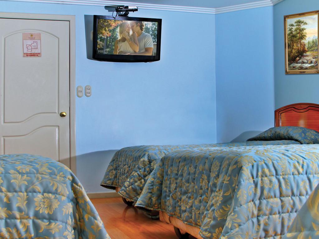 Hotel Yanuncay Куэнка Экстерьер фото