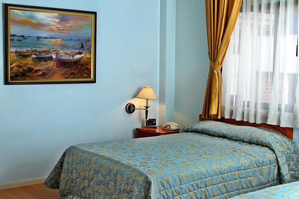 Hotel Yanuncay Куэнка Экстерьер фото